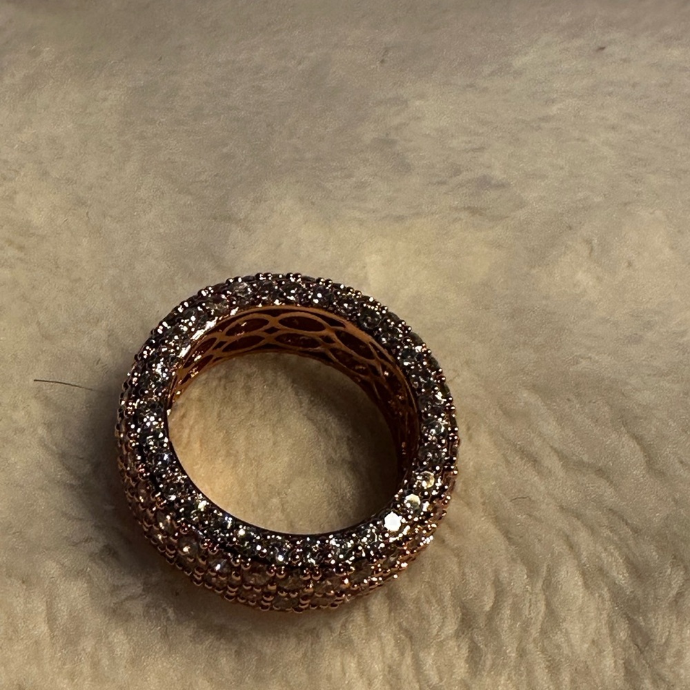 Elegant RoseGold  Parvay  18k gold filled Women's Ring size 6